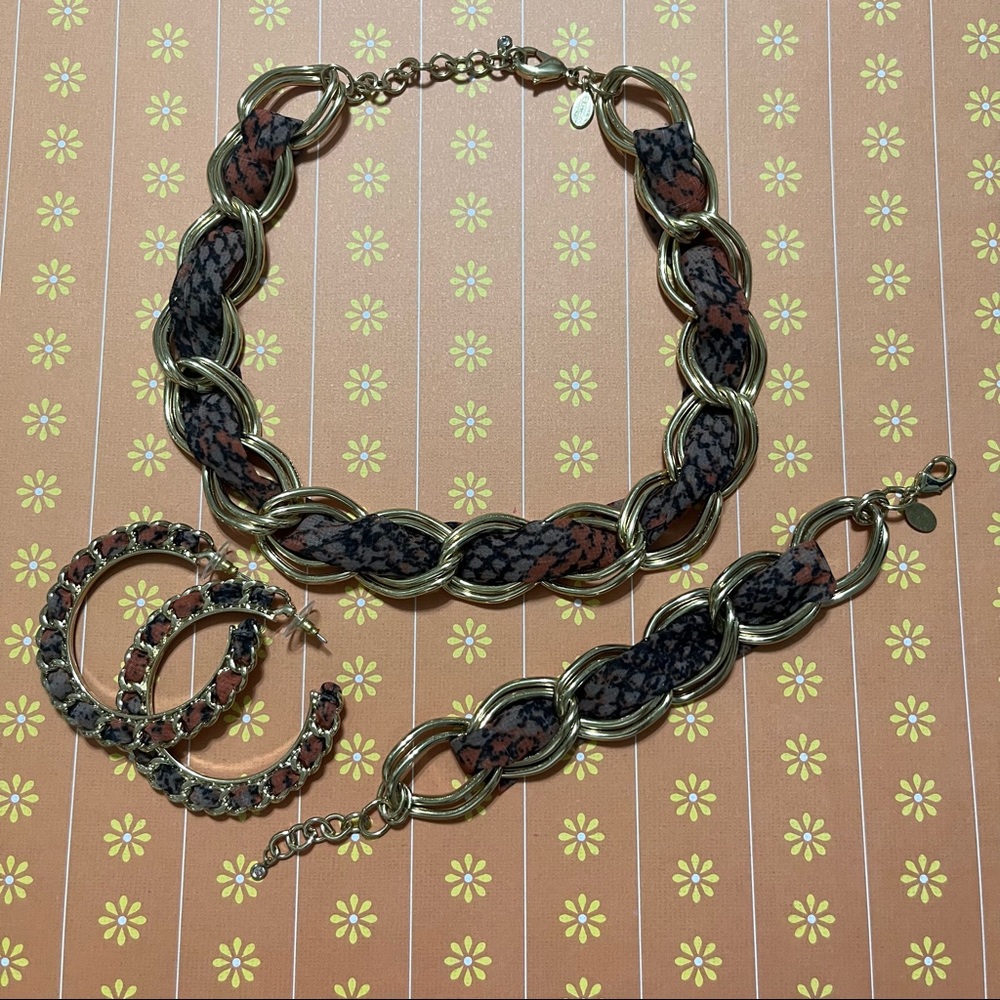 Express braided necklace, bracelet and earring set. Gold tone.